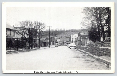 Sykesville Pennsylvania ~ Main Street Häuser ~ Blick nach Westen in die Innenstadt ~ 1950er schwarzweiß PC