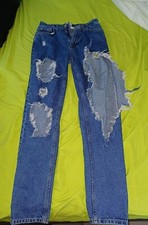 BDG Urban Outfitters Mom High Rise Distressed/Ripped Blue Jeans Size 25 26 31 