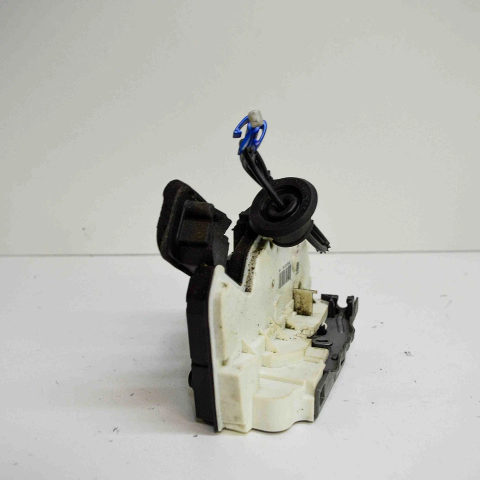 Cerradura puerta trasera derecha SEAT LEON 5F1 5K4839016AG 1.6 diésel 85kw 2018 13349511 Foto 3 de 4