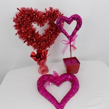 Valentines Day 3 Piece Decor Lot Red Pink Tinsel Sequin Hearts Wall Tabletop New