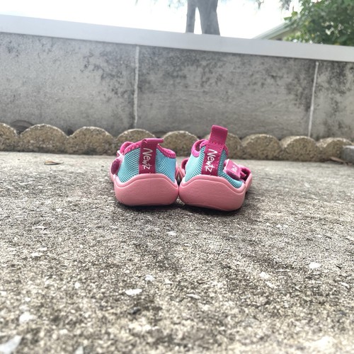 Newtz Water Shoes - Pink Multicolored - Unisex Size 13~1 - Picture 3 of 8