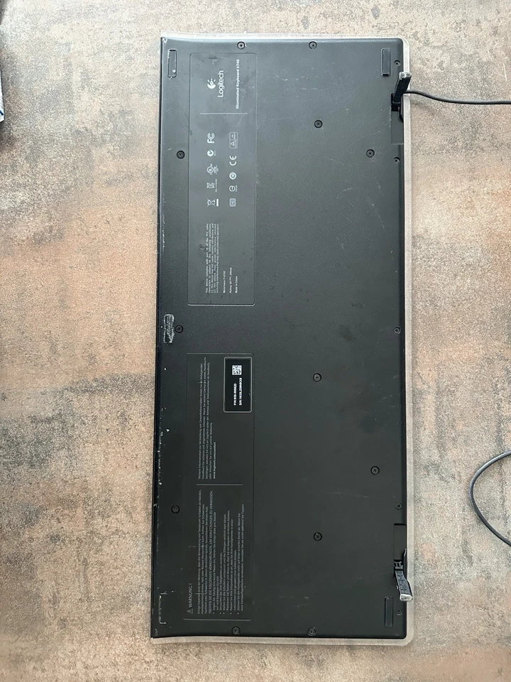 Logitech Illuminated Keyboard K740 USB QWERTZ Tastatur - Bild 2 von 2