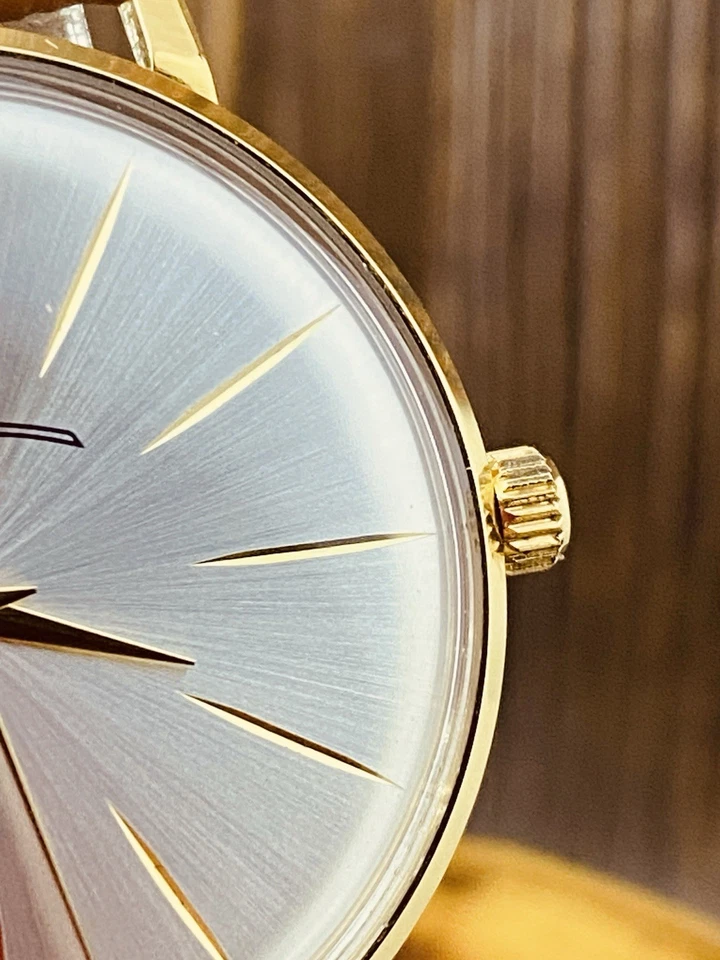 Reloj de pulsera Luch de Luxe ultra delgado soviético para hombre vintage reloj mecánico URSS Foto 3 de 4