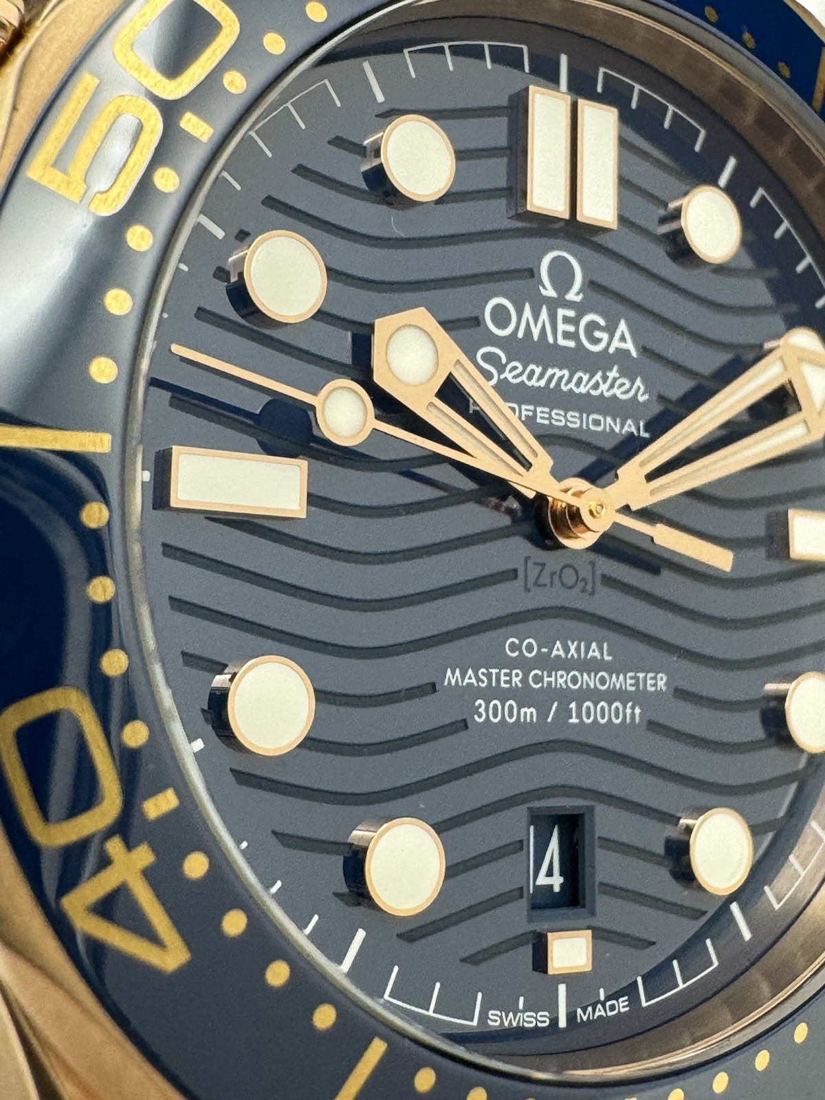 OMEGA SEAMASTER DIVER 300M 42MM 210.62.42.20.03.001 18K ROSE GOLD BLUE DIAL B&P image 2