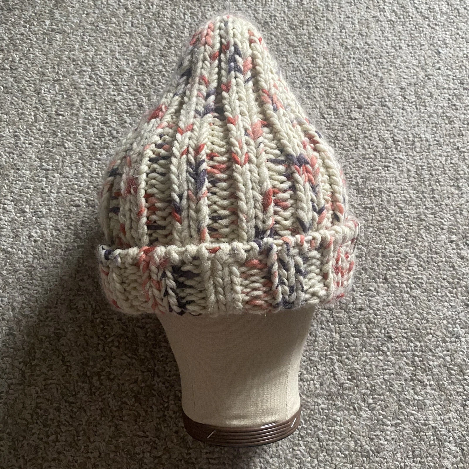 burton bonita beanie stocking cap stretch knit confetti 