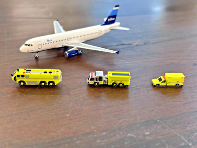 全日空商事 ANA 1/400 GSE ACCESSORIES 1:400 High Lift Loader 全日空ANA GSE Accessories White Version