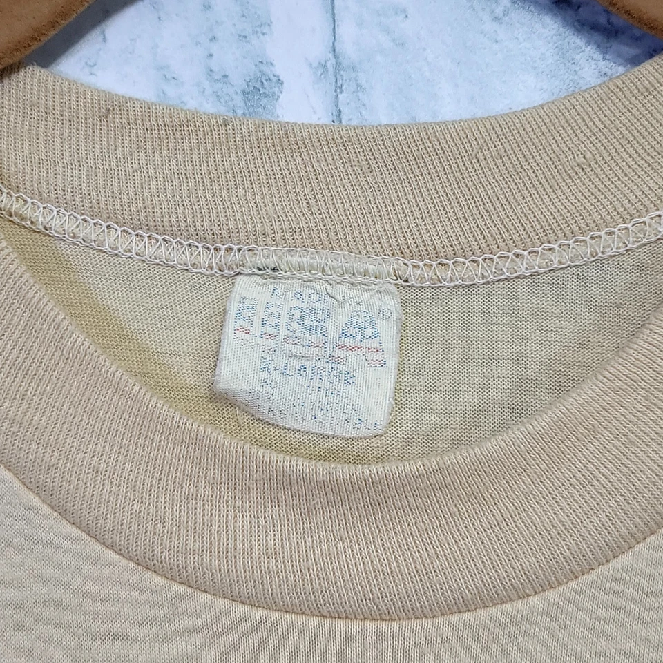 Camiseta de algodão vintage anos 70 anos 80 Guinness Beer ponto único manga curta 50/50 EUA - Imagem 3 de 4