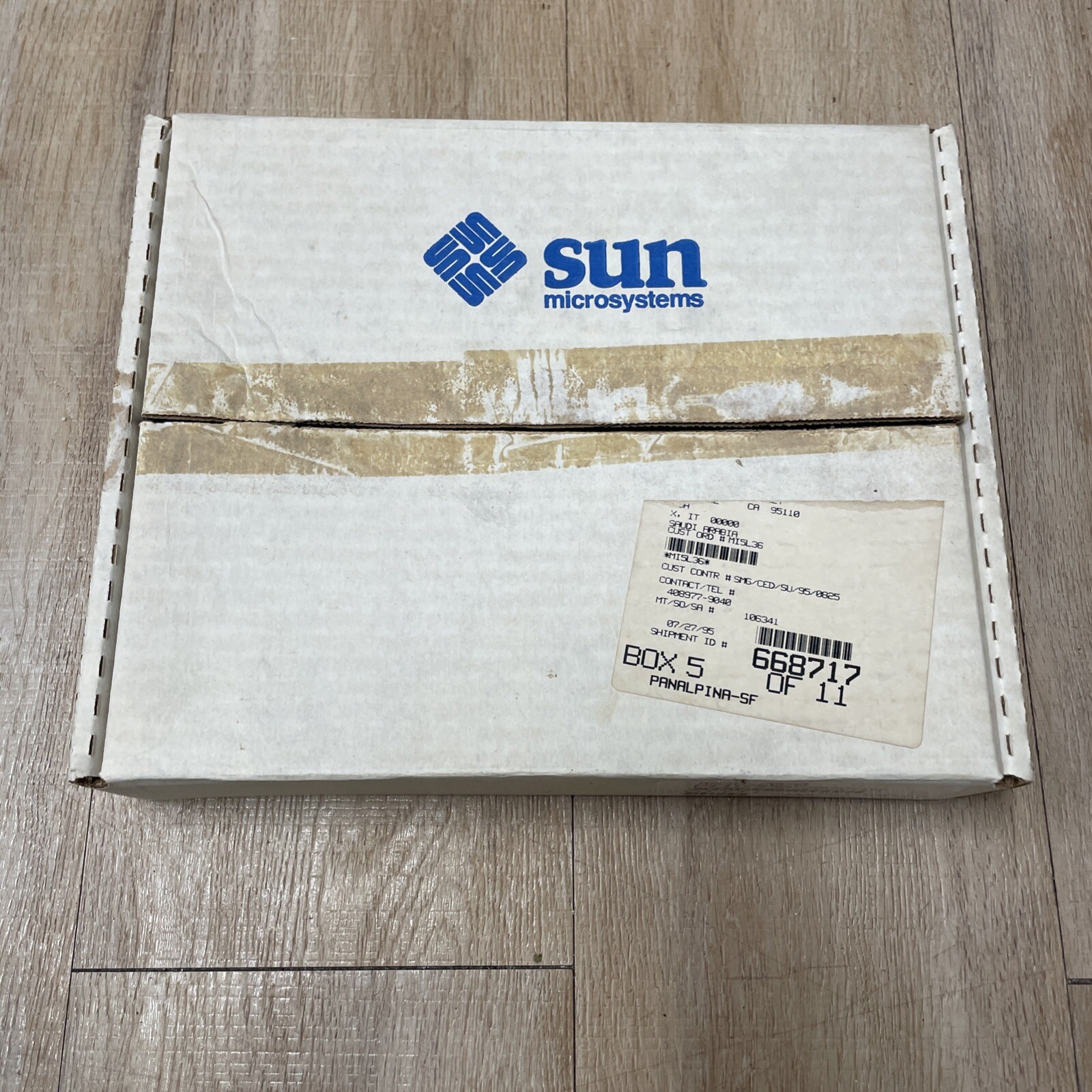 Sun Microsystems Factory Original Vintage Box 1995