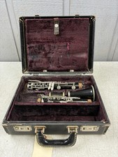 SELMER DELUXE CLARINET 310910