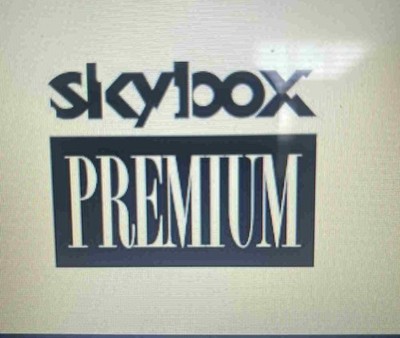 1996 Skybox Premium Football - See Listing For Available Cards All NM/M