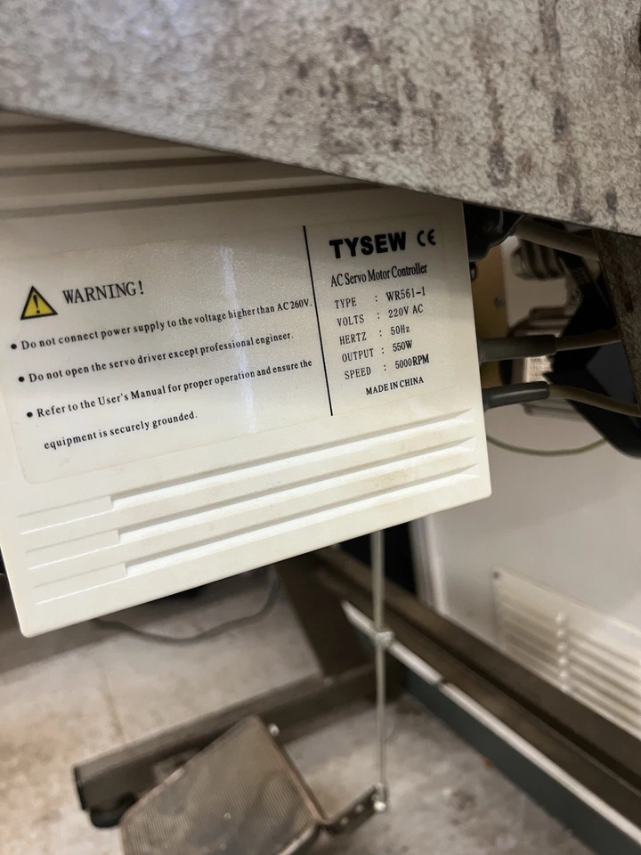 Mitsubishi DU-105 Walking Foot Sewing Machine With Tysew Digital Motor - Image 3 of 4