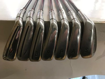 TaylorMade SIM2 MAX Eisensatz 6-9,Pw,Aw,Sw 7tlg Flex Regular TENSEI BLUE TM60