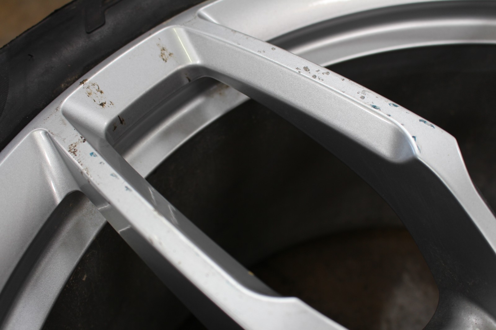 Lamborghini Huracan LP580, 610, Rear Wheel, Paint Flaws, Used, P/N 4T0601017C
