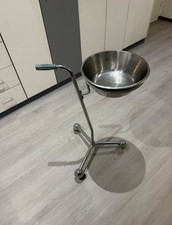 Abwurfschale aus Edelstahl f&uuml;r OP-Saal / Praxis