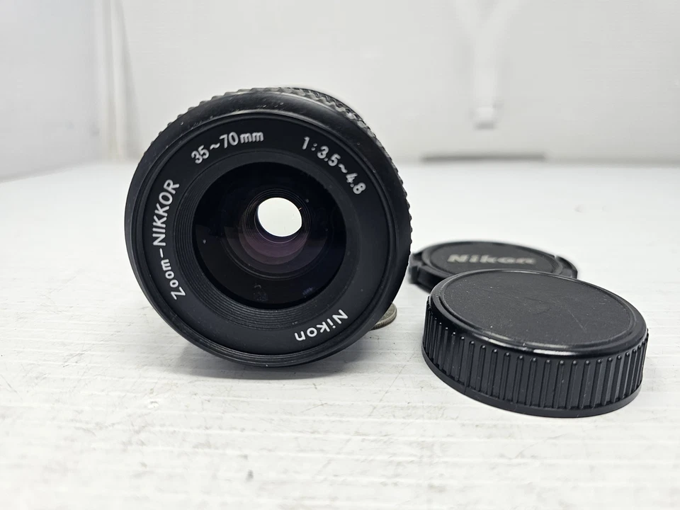 Nikon Ai-S Zoom NIKKOR 35-70mm 1 : 3.5-4.8 MF AIS Lens for FM10 FE10 - Image 3 of 4
