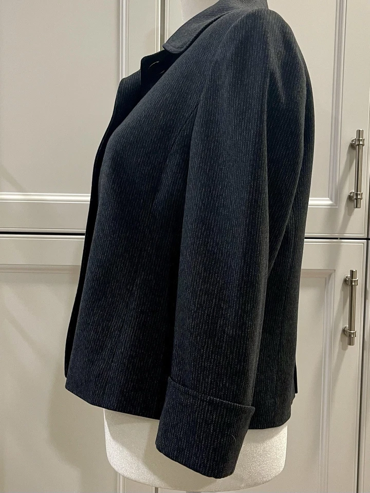 Jaqueta Blazer Alex Marie Feminina Azul Marinho Preto e Azul Tamanho 4 Botões Forrada Frontal - Imagem 4 de 4