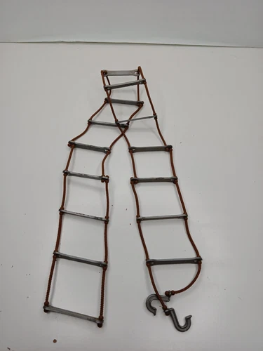 Vintage 1973 Hasbro Gi Joe 12" AT Adventure Team AT Training Tower Center Ladder