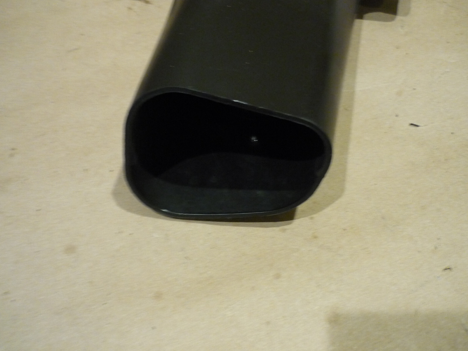 Ferrari FF - LH Fender Outlet Duct - P/N  84243700