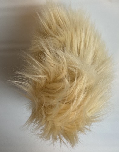 Patsy Puffaluff Silkie Hen Chicken Plush Stuffed Animal Buff Beige EUC 9" tall - Picture 6 of 7