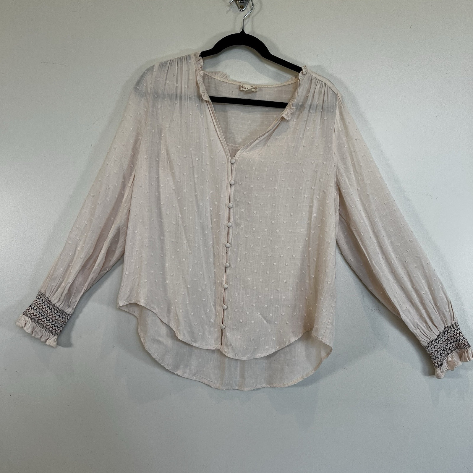 Hem & Thread NWOT Swiss Dot Ivory Rayon Button Front Blouse Elastic Cuff L