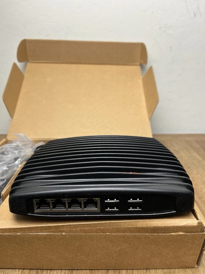 Compulab Intense-PC Pro 8GB Linux FMLANE4U4 HDD 500gb Intel Core i7 IPC-C3517V - Image 4 of 4