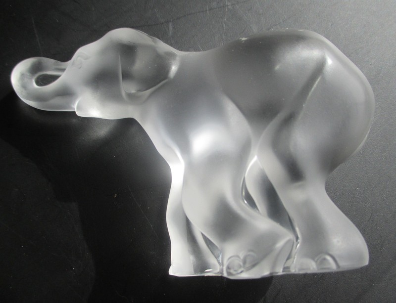 Rare Vintage Signed LALIQUE Crystal Baby Elephant Label 3 x 4.5 Paris France