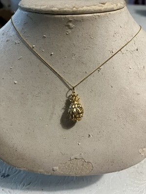 14k Gelbgold Halskette mit 14k Ananas. 3,1 Gramm