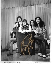 * GARRY PETERSON * signed 8x10 photo * THE GUESS WHO DRUMMER * PROOF * 3