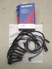 ACDELCO V6 IGNITION / SPARK PLUG COIL WIRES OEM NEW 12487195
