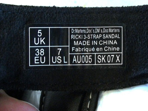 DR MARTENS black leather quilted Ricki 3-Strap Sandals Eu38 UK 5 7 B near new! - Picture 8 of 8
