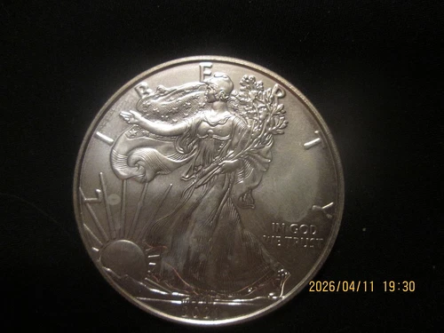2021 silver eagle type 1 , 1oz of .999 fine silver BU