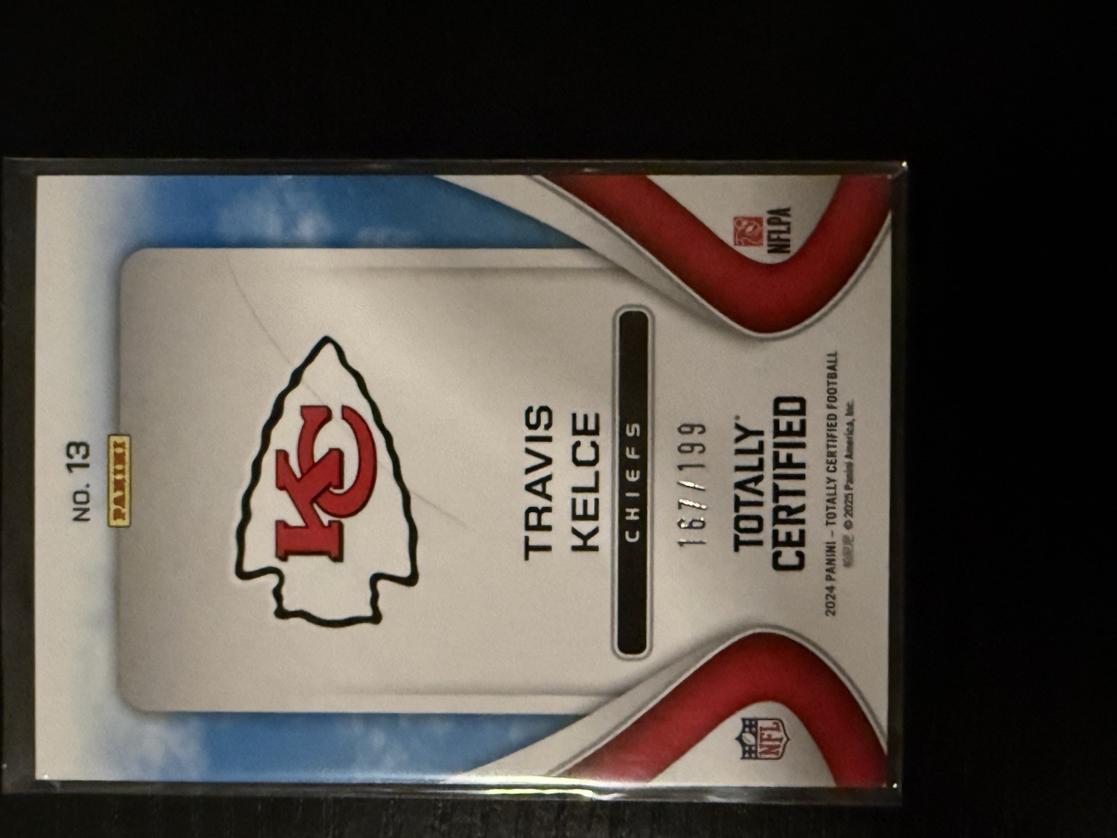 HIGH END FOOTBALL/BASKETBALL AUTO/NUMBERED/PATCH LOT- High value cards 58 Total view 10
