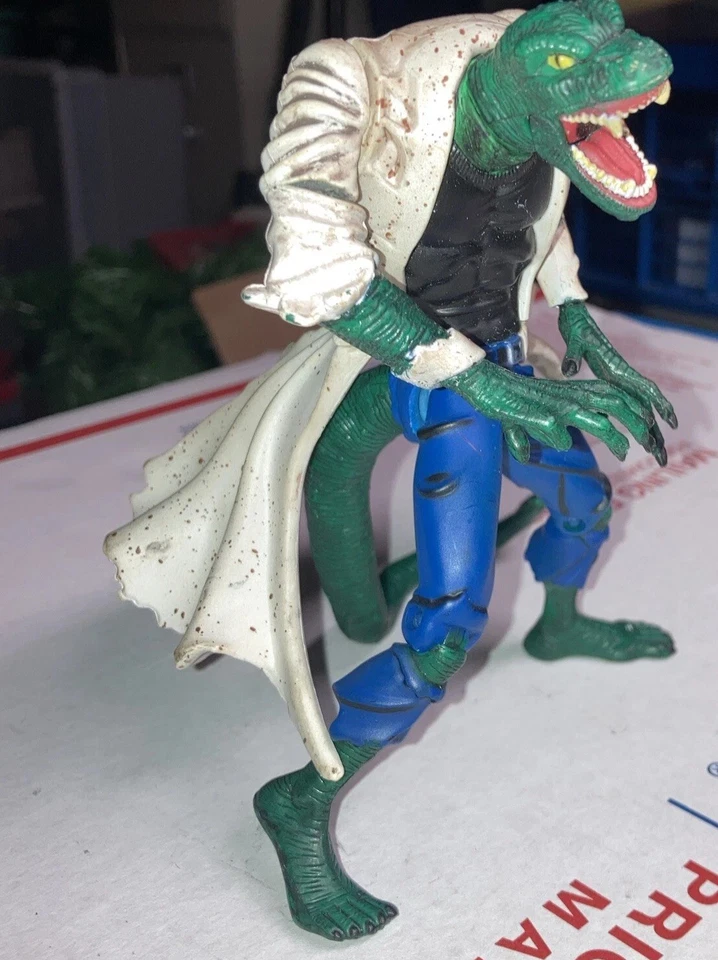 Экшн-фигурка MARVEL Spider-Man LIZARD Classic Lab Coat 6 дюймов Legends Toy Biz - Изображение 3 из 4