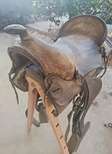Vintage 15" Brown Leather Western Horse Saddle Roping Saddle  # 3920
