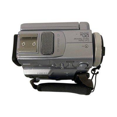 Sony DCR-PC9 NTSC MiniDV Digital Video Camera Recorder Handycam
