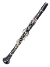 Yamaha YCL-650 Professional Bb Clarinet Grenadilla 65 mm Barrel 17 Keys