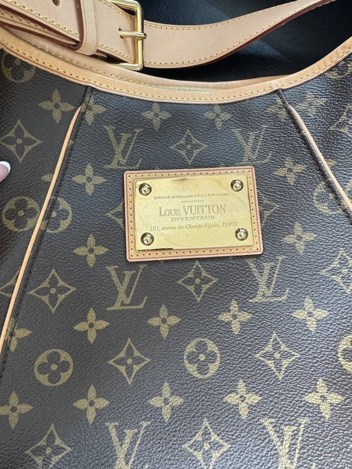 Louis Vuitton Monogram Galliera PM (MSRP $1680) **EBAY LIVE - Image 2 of 4