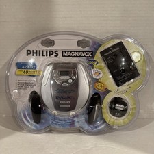 Philips Magnavox Portable CD Player AZ 7792 Discman with Car Kit.