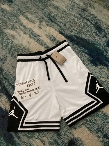 Neu mit Etikett Nike Air Jordan Dri-FIT Basketball Shorts Mesh Diamond 💎 weiß/schwarz Herren Gr. S