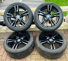 🟢 BMW OEM 18” 400M GLOSS BLACK ALLOY WHEELS