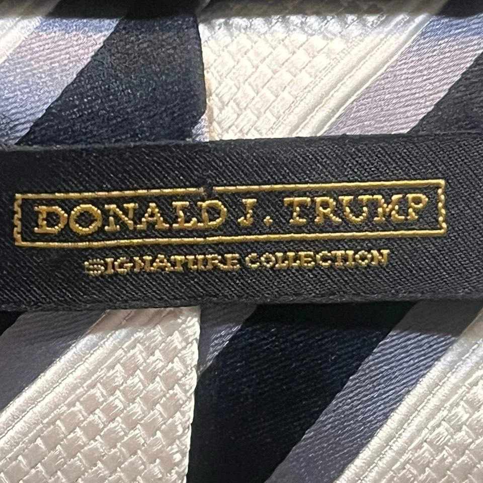 Donald J Trump Signature Collection 100% Silk Cream / Blue / Gray Neck Tie - Image 4 of 4