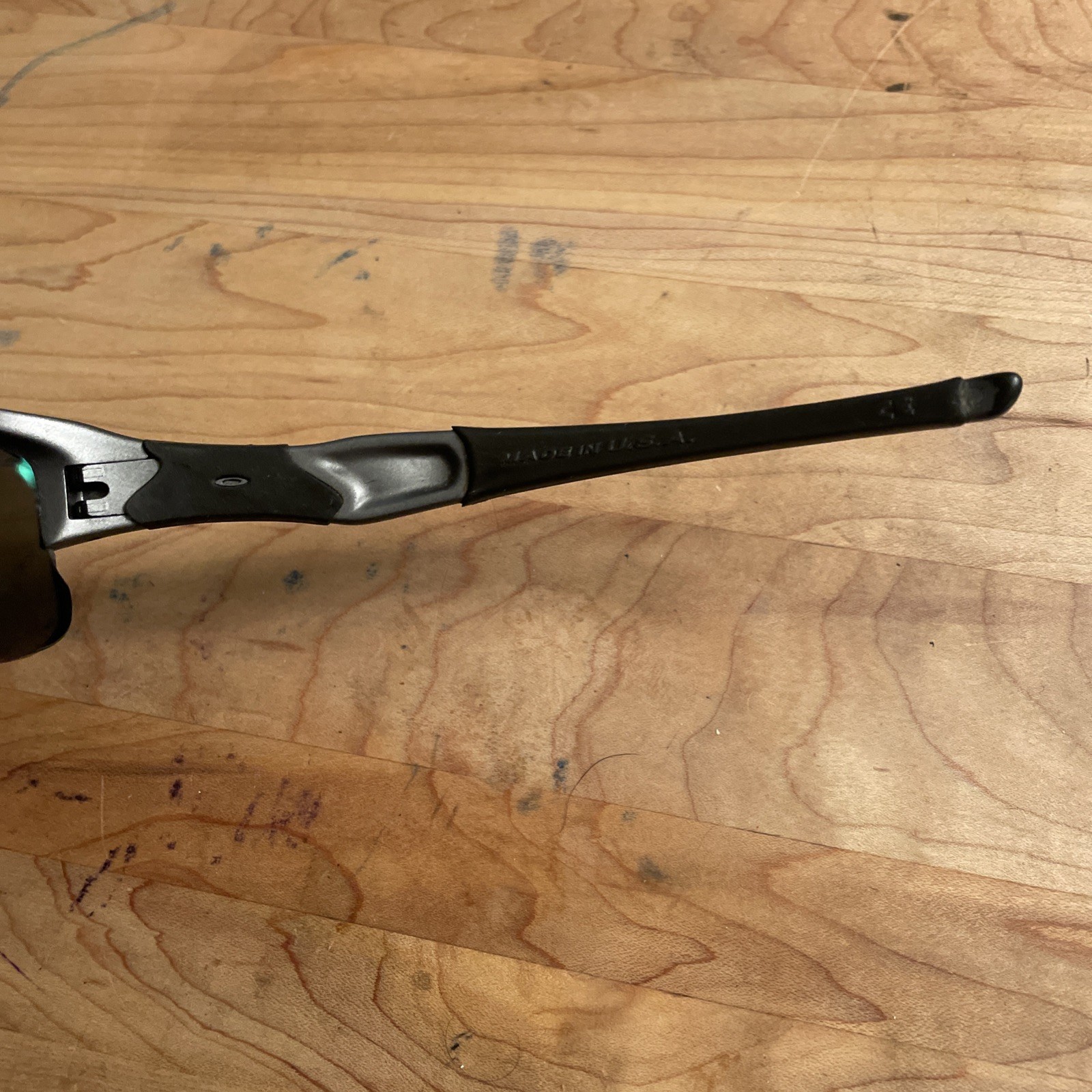 Oakley Flak Grey Frames Only With Case. - image 4