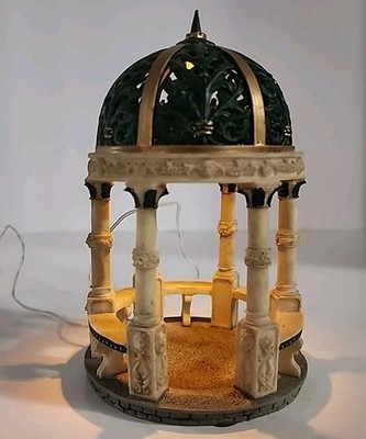LEMAX  VILLAGE COLLECTION  LIGHTED GRAND GAZEBO ~ 1999  #9829842  ~ TESTED