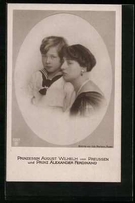 AK Prinzessin August Wilhelm von Preußen und Prinz Alexander Ferdinand 