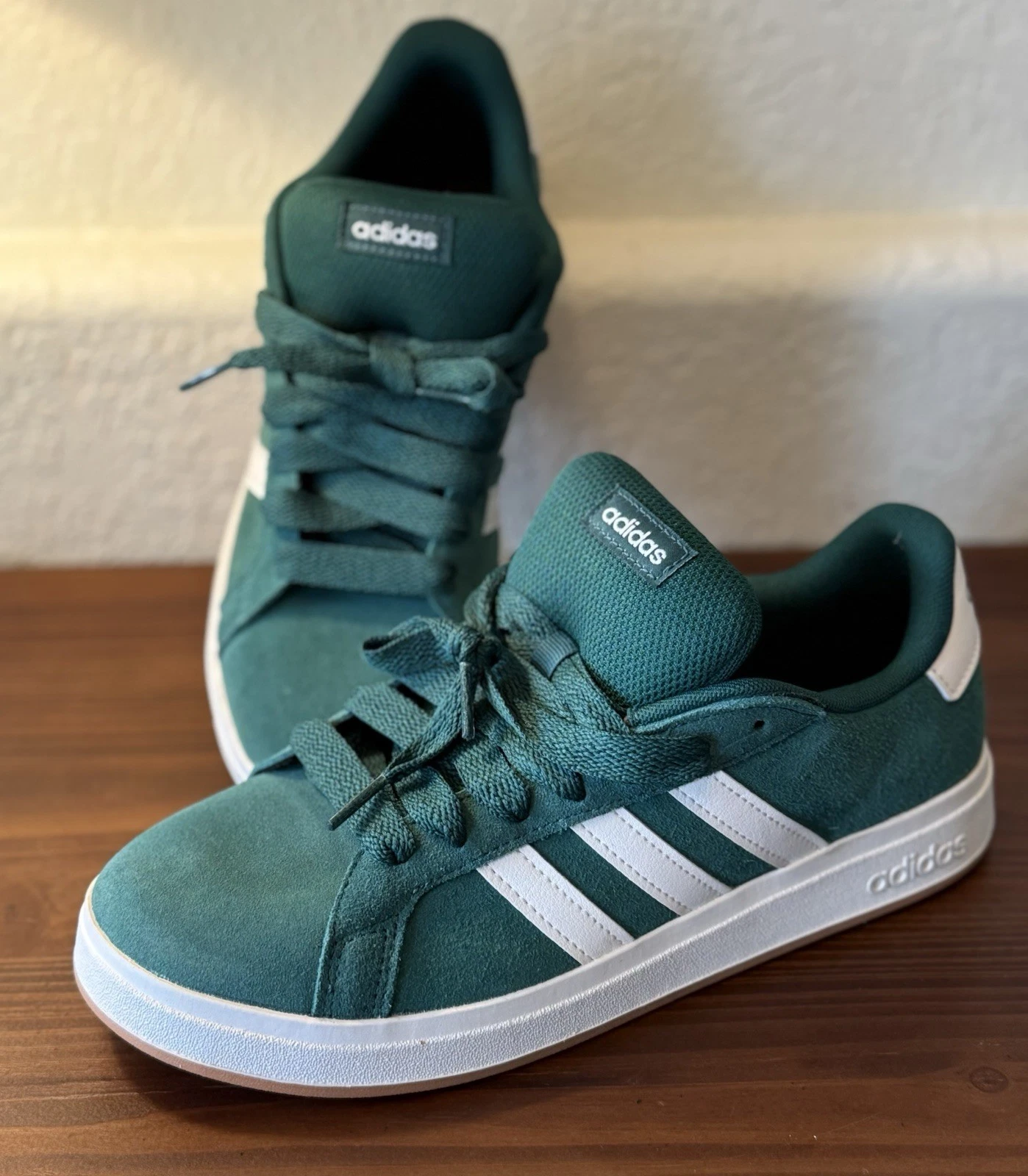 Scarpe da tennis Adidas Grand Court 00s per bambini taglia 6 anni modello JH6178