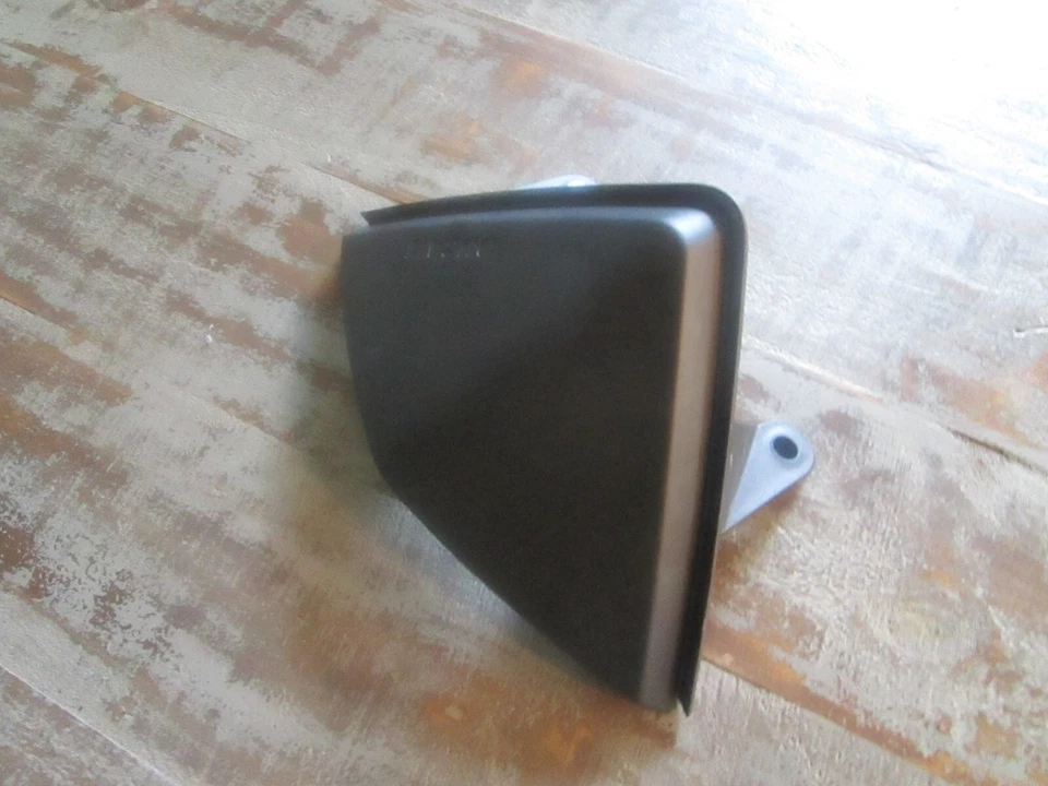 Carenado o domo DUCATI Hyperstrada 939 N.º de parte: 48110892A Foto 2 de 4