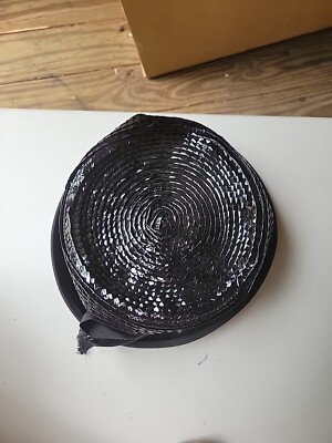 Vintage Darcel hat with original box Darcel Exclusive Vintage Childs Hat in the original box  main image 2