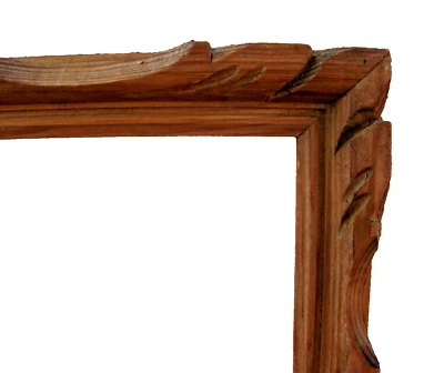 Cadre ancien en bois massif sculpté 35,8 X 28,8 cm Feuil 30 X 24 cm+verre - Photo 1/4