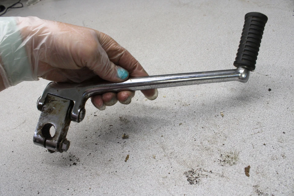 Honda CB750K 750 1977 cuatro palanca de pedal de arranque S8-1117.gn Foto 3 de 4