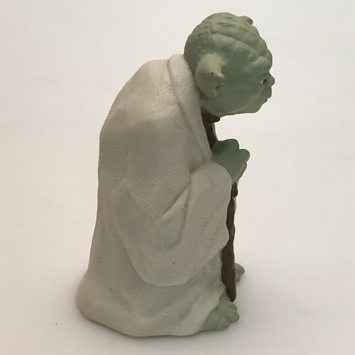 1996 Vintage Applause Star Wars Yoda 3 inch Figurine Hard Plastic - Picture 4 of 6